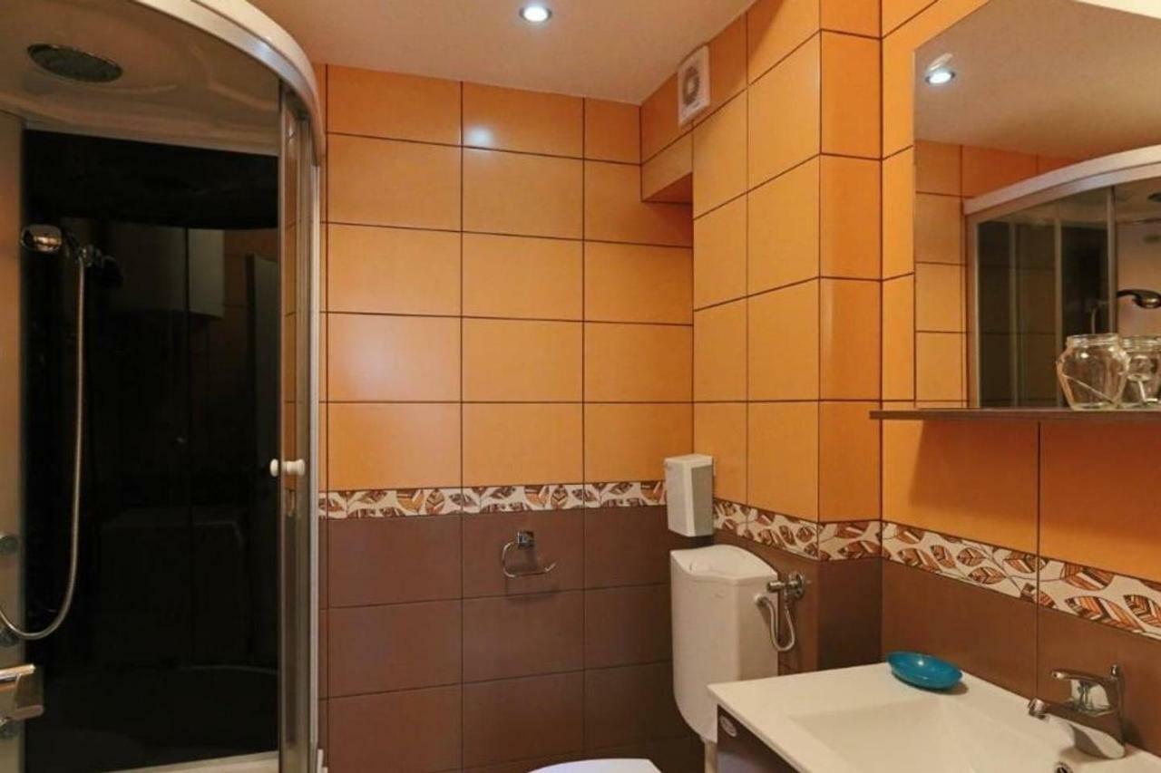 Sun Apartment Kotor Luaran gambar