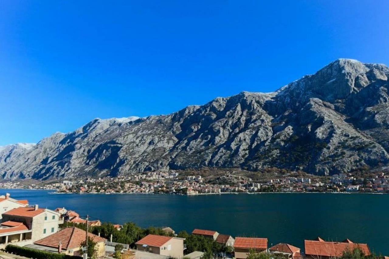 Sun Apartment Kotor Luaran gambar